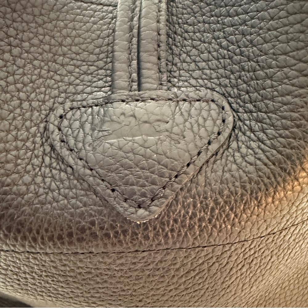 Longchamp Essential Roseau Hobo Black Leather Mint Condition Quiet Luxury $800 - Picture 6 of 16